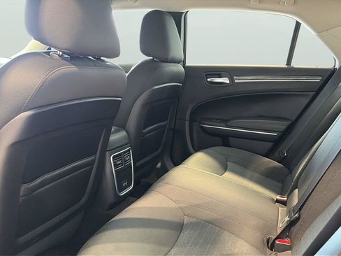 Used 2018 Chrysler 300 Touring w/ Sport Appearance Package RWD image 16