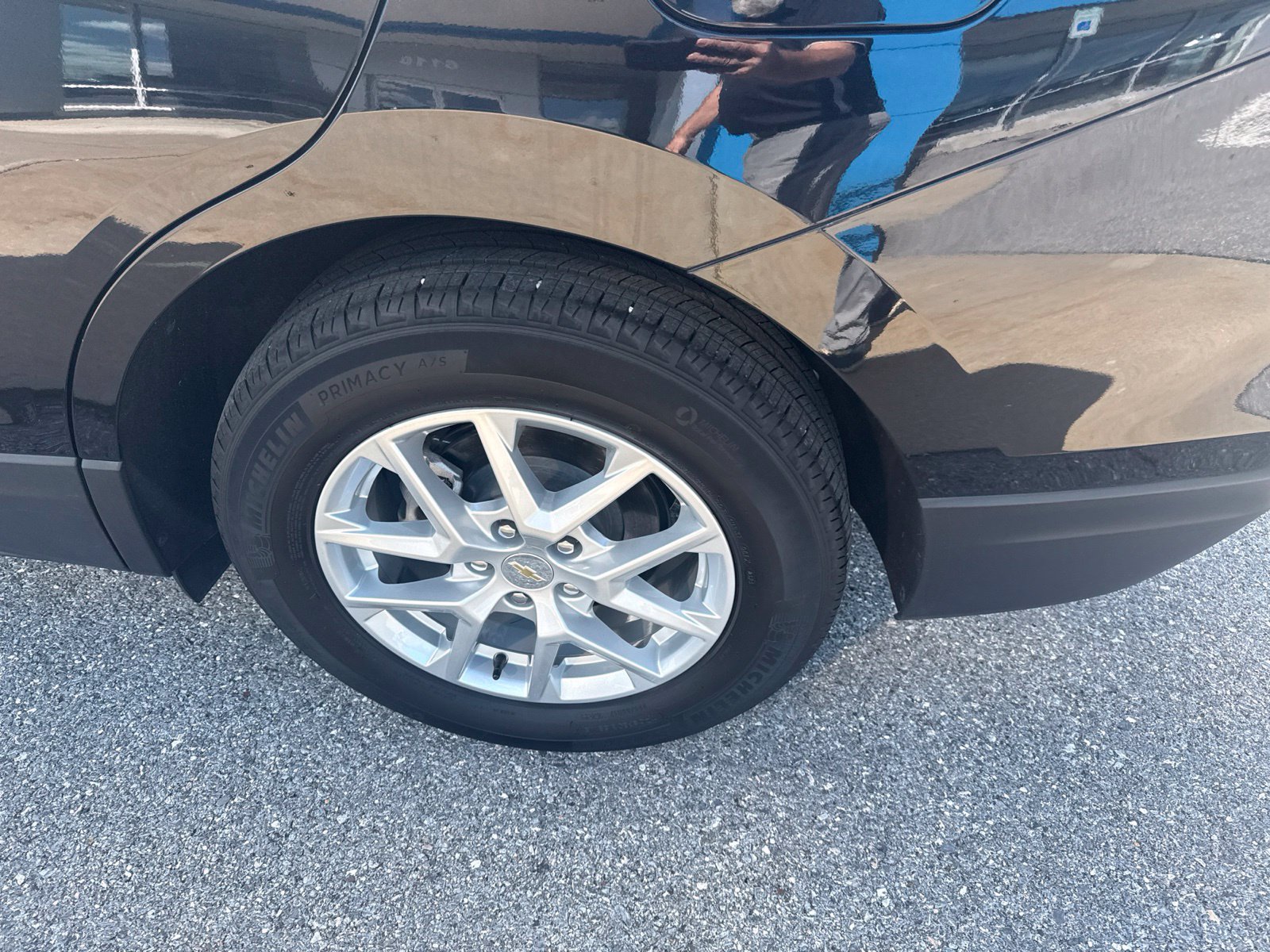 Used 2023 Chevrolet Equinox LT FWD image 8