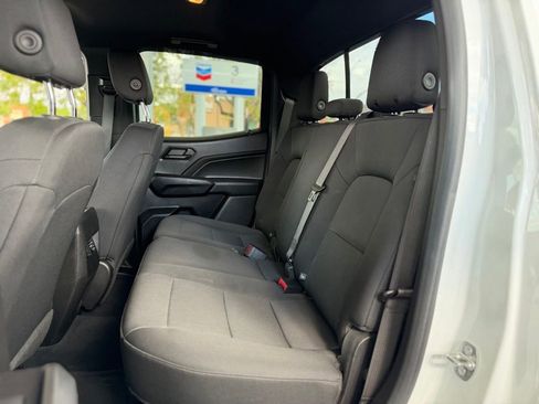 Used 2023 Chevrolet Colorado Trail Boss w/ LPO, Dark Essentials Package AWD/4WD image 4
