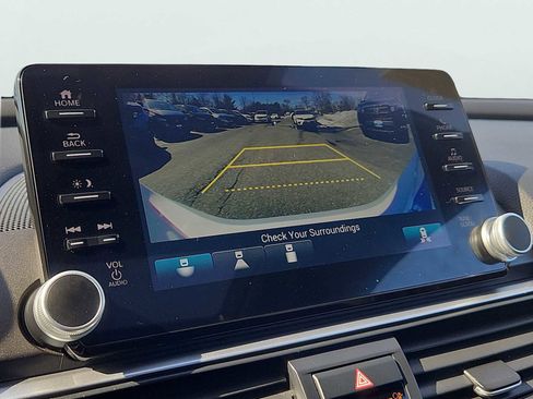 Used 2021 Honda Accord Sport image 16