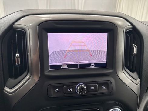 Used 2024 GMC Sierra 1500 Pro w/ Pro Value Package AWD/4WD image 16