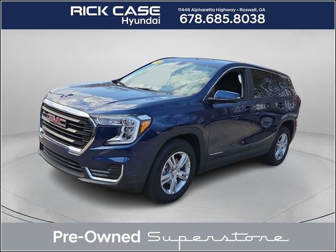 Used 2023 GMC Terrain SLE image 1