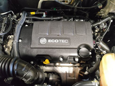 Used 2018 Buick Encore Preferred FWD image 30