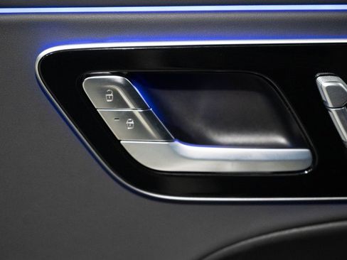 New 2026 Mercedes-Benz E 53 AMG e 4MATIC Sedan image 22