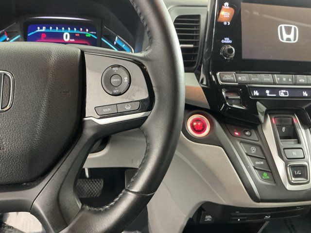 Used 2018 Honda Odyssey Touring image 27