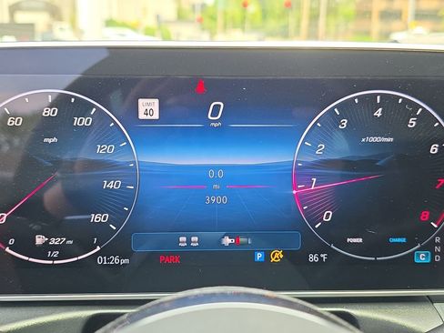Used 2024 Mercedes-Benz CLE 300 4MATIC Cabriolet image 23