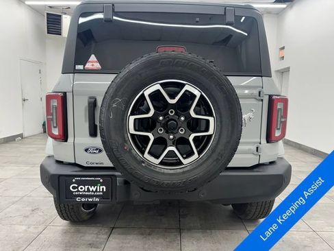 New 2026 Ford Bronco Outer Banks AWD/4WD image 4