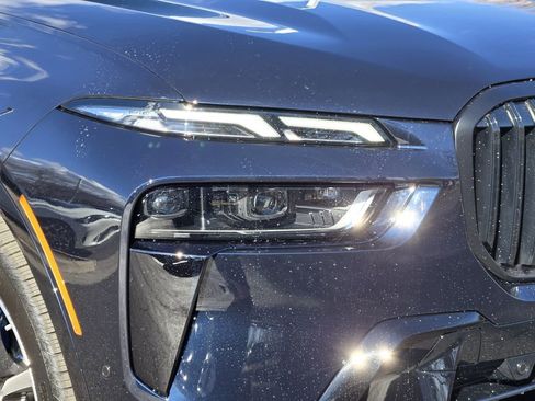 New 2026 BMW X7 xDrive40i w/ M Sport Package image 8
