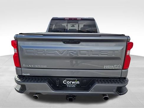 Used 2019 Chevrolet Silverado 1500 High Country w/ Technology Package AWD/4WD image 12