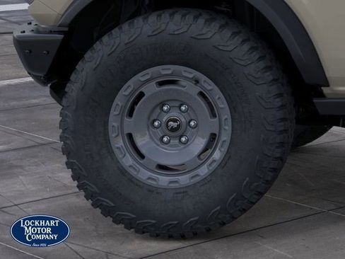 New 2025 Ford Bronco Badlands image 51