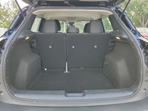 Certified 2025 Nissan Kicks S FWD image 12