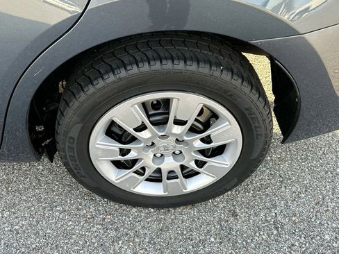 Used 2016 Toyota Corolla S image 22