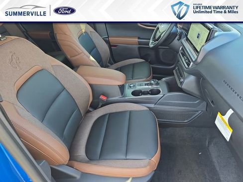 New 2025 Ford Bronco Sport Outer Banks AWD/4WD image 12