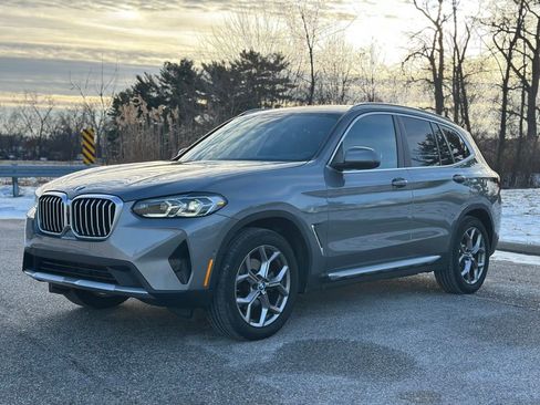 Used 2023 BMW X3 xDrive30i w/ Premium Package w/ZPA AWD/4WD image 5
