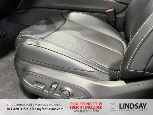 New 2025 Jeep Grand Cherokee L Limited w/ Luxury Tech Group II AWD/4WD image 24