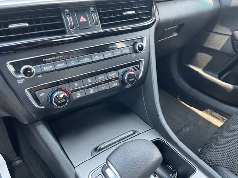 Used 2019 Kia Optima S w/ S Panoramic Sunroof Package FWD image 19