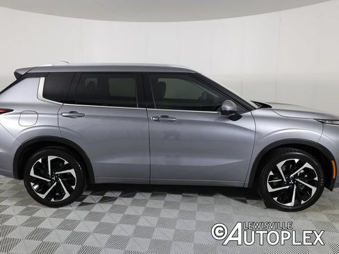 Used 2024 Mitsubishi Outlander SEL AWD/4WD image 4