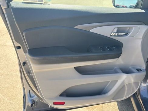 Used 2019 Honda Ridgeline RTL-T image 12