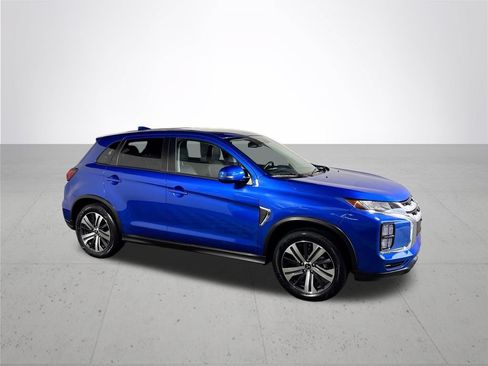 Used 2025 Mitsubishi Outlander Sport ES AWD/4WD image 4