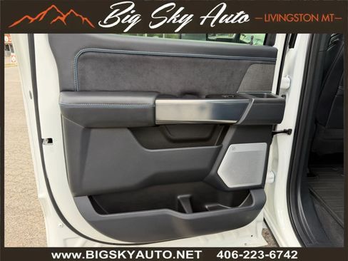 Used 2025 Ford F350 Platinum AWD/4WD image 19