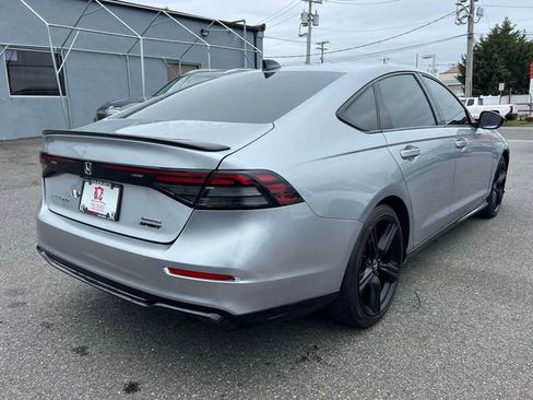 Used 2023 Honda Accord Sport image 6