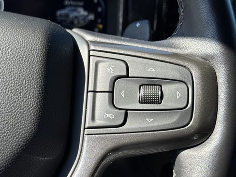 Used 2025 Chevrolet Silverado 1500 High Country image 21