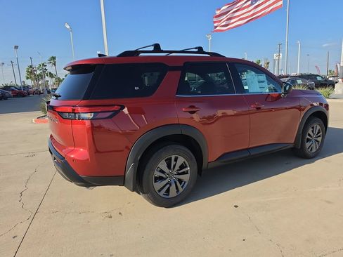 New 2026 Nissan Pathfinder SV FWD image 7