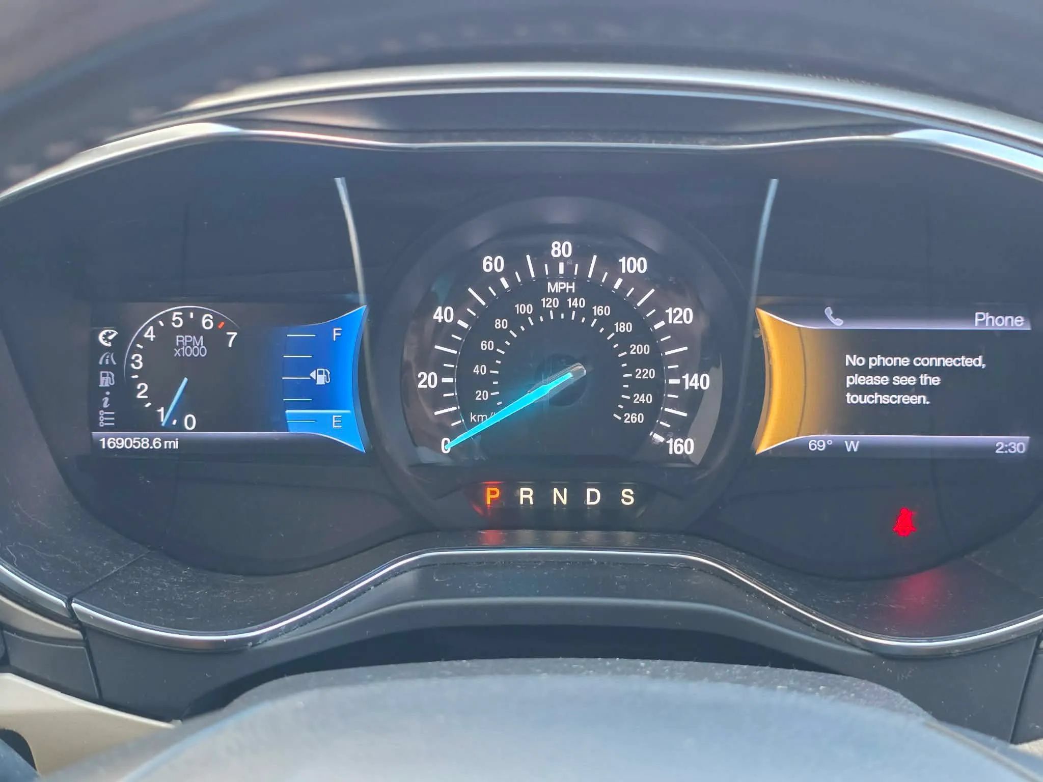 Used 2013 Ford Fusion SE FWD image 19
