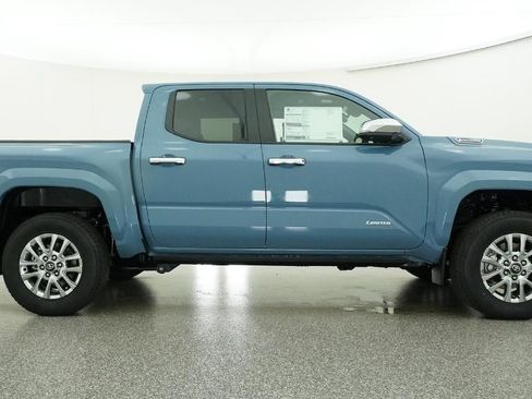New 2026 Toyota Tacoma Limited AWD/4WD image 28