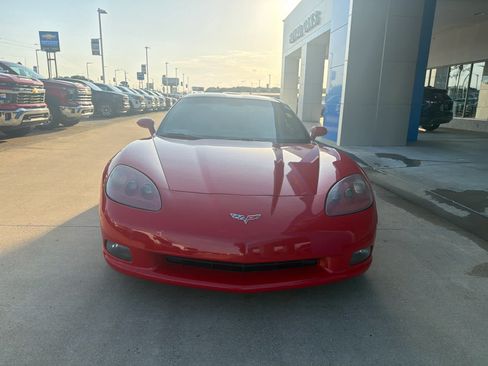 Used 2008 Chevrolet Corvette Coupe w/ Preferred Equipment Group RWD image 9