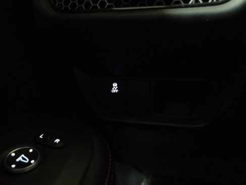 Used 2025 Honda HR-V Sport image 20