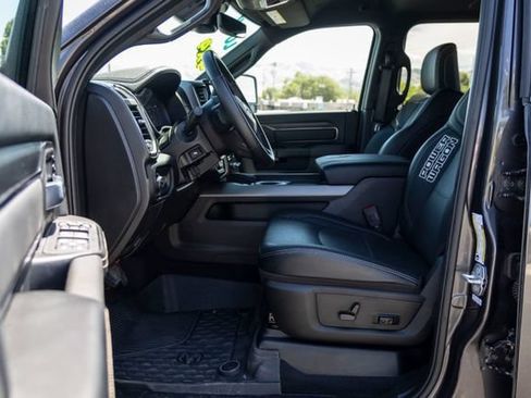 Used 2026 RAM 2500 4x4 Crew Cab image 6