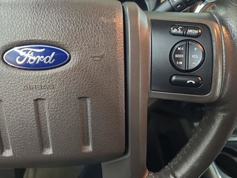 Used 2016 Ford F350 Lariat w/ Lariat Interior Package AWD/4WD image 21