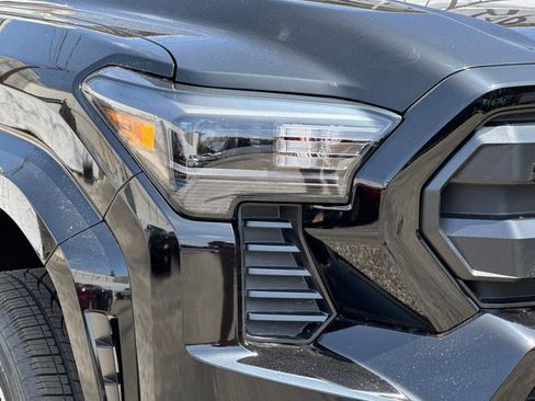 New 2026 Toyota Tacoma SR5 AWD/4WD image 30