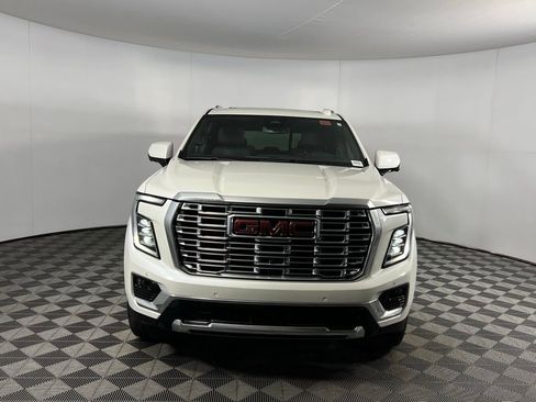 Used 2025 GMC Yukon Denali image 14