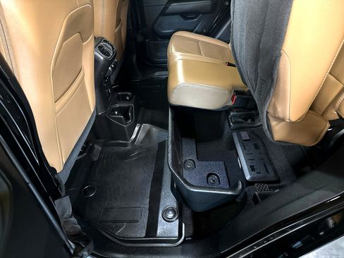 Used 2021 Jeep Gladiator Overland w/ Popular Equipment Package image 24