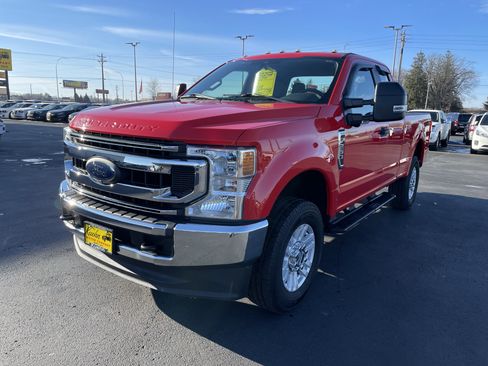 Used 2020 Ford F250 XL w/ STX Appearance Package image 4