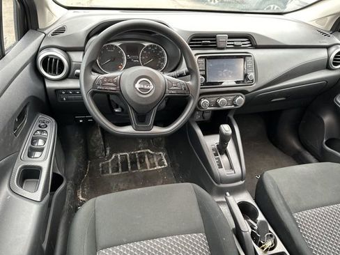 Used 2024 Nissan Versa S w/ Trunk Package image 10