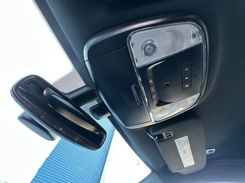 Used 2019 Jeep Grand Cherokee Laredo image 30