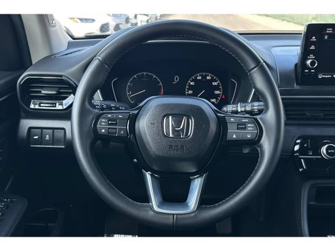 Used 2024 Honda Pilot Touring image 37