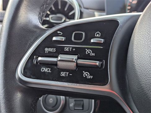 Used 2023 Mercedes-Benz CLA 250 image 18