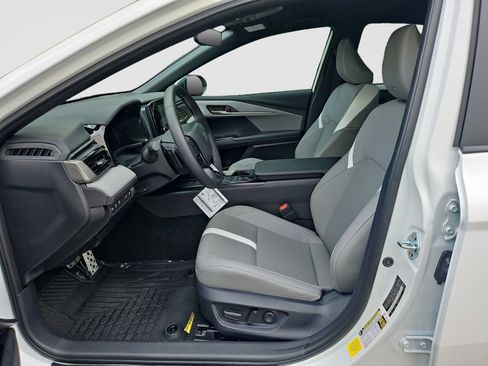 Used 2026 Toyota Camry SE w/ Convenience Package FWD image 22