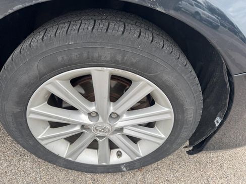 Used 2012 Toyota Camry XLE image 4