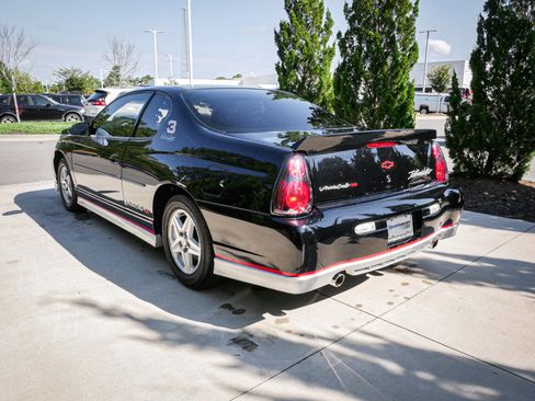 Used 2002 Chevrolet Monte Carlo SS w/ Pace Car Replica Pkg image 8
