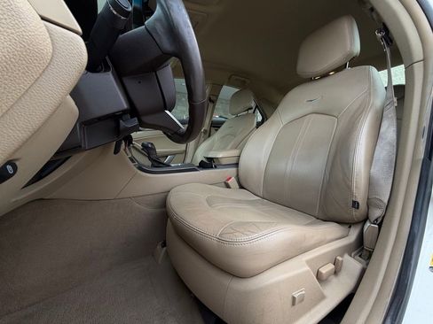 Used 2013 Cadillac CTS Luxury image 6