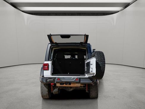 Used 2025 Jeep Wrangler Unlimited Rubicon image 5