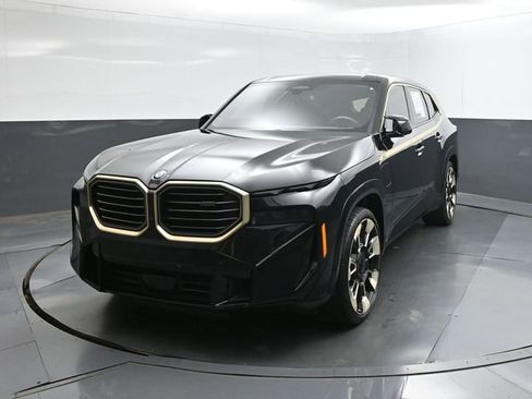 Used 2023 BMW XM image 34