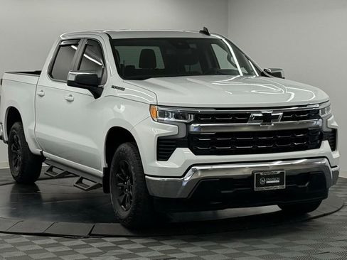 Used 2024 Chevrolet Silverado 1500 LT w/ Protection Package image 5