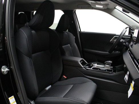 New 2025 Mitsubishi Outlander ES image 19