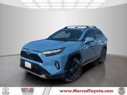Certified 2022 Toyota RAV4 SE w/ Convenience Package AWD/4WD image 1